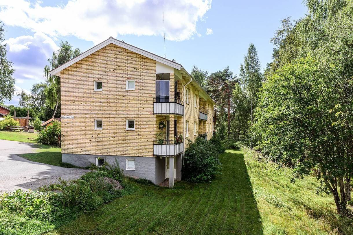 kommersiella fastigheter till salu i Linghed kommun, Linghed – 448 kvm (bild 3)